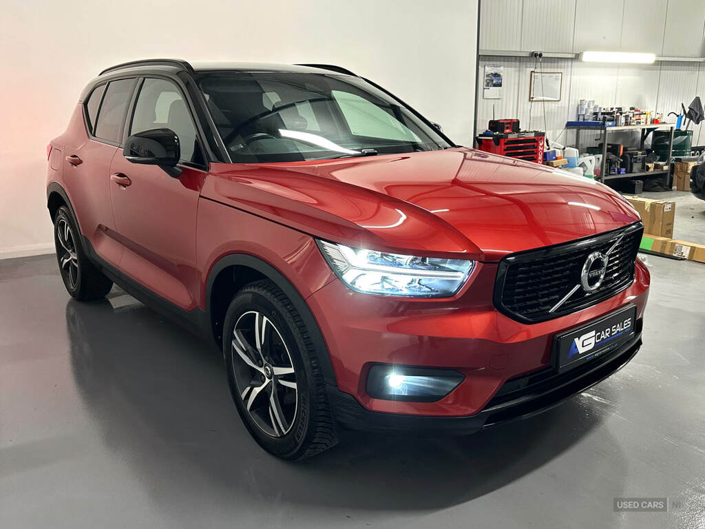 Volvo XC40 2.0 D3 R Design YW19NSF Red #4