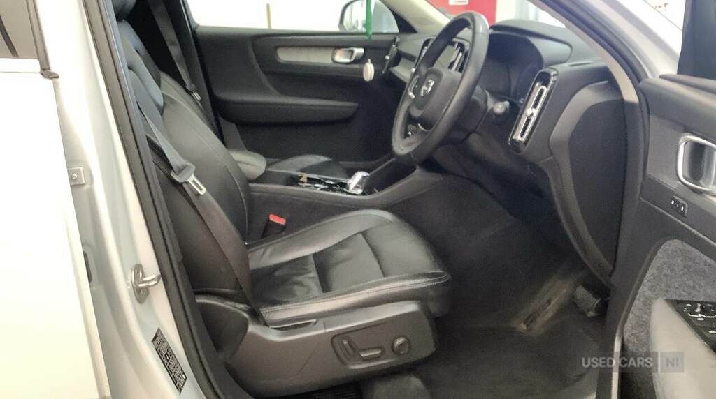 Volvo XC40 1.5 T5 Recharge Phev Inscription NL22FHE Silver #5