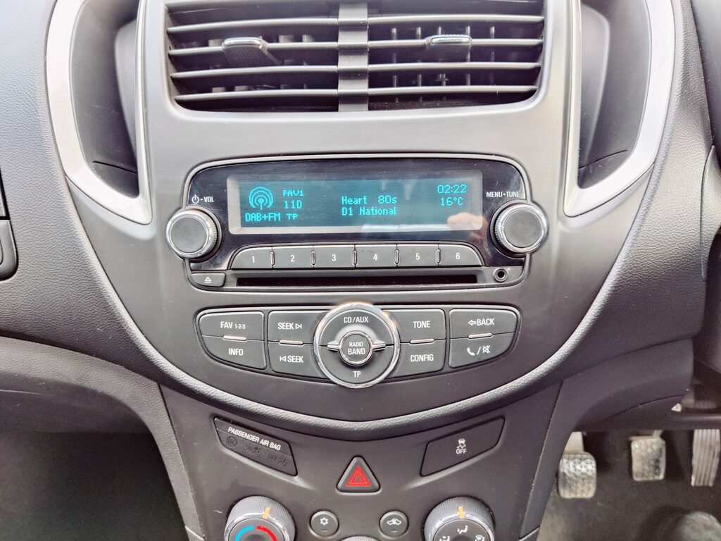 Chevrolet Trax 1.6 Lt Euro 5 Ss White #11