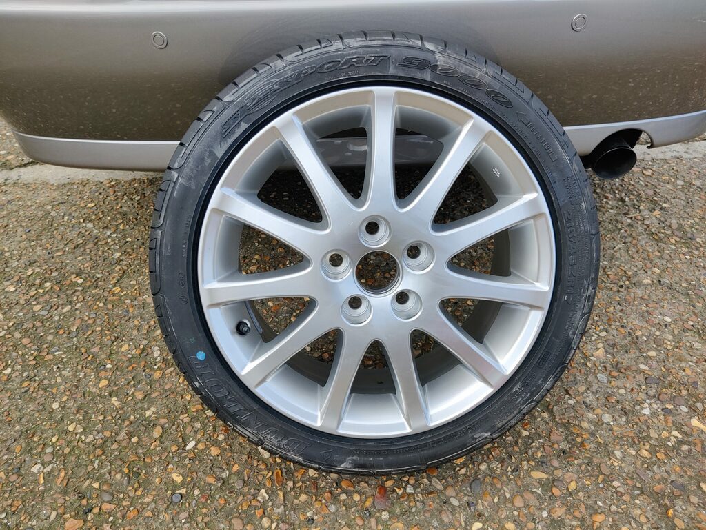 Lexus IS 300 3.0 Sportcross Silver #66