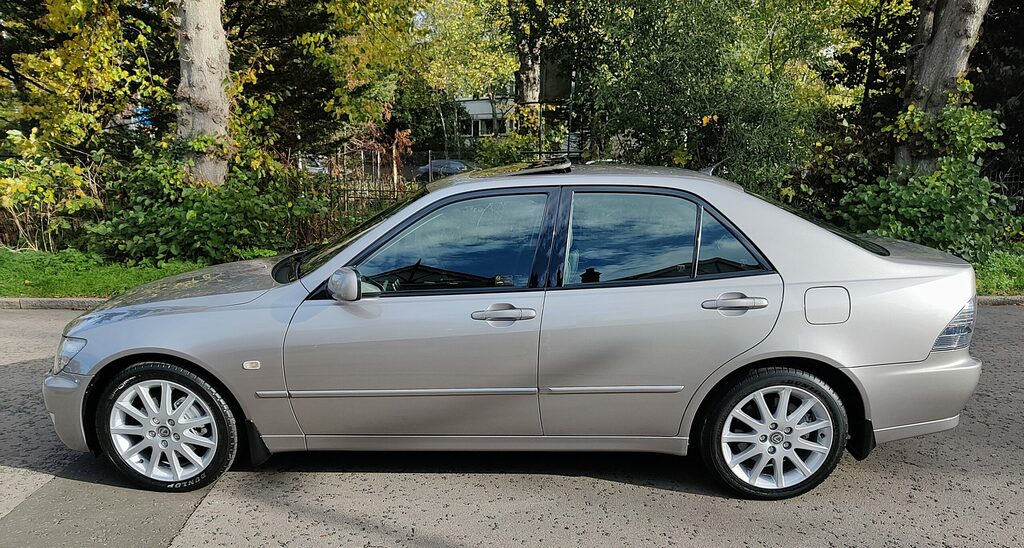 Lexus IS Saloon #4