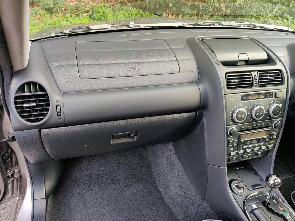 Lexus IS 300 3.0 Sportcross Silver #56