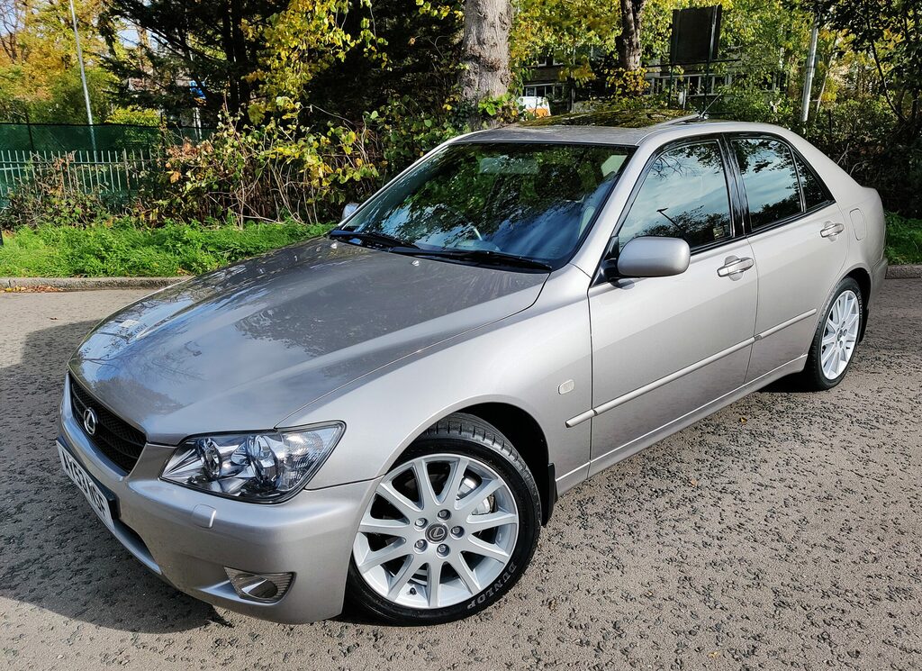 Lexus IS Saloon #3