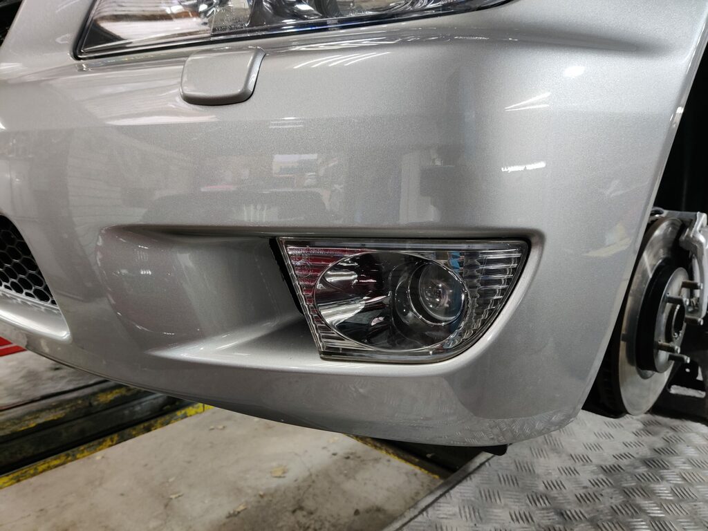Lexus IS 300 3.0 Sportcross Silver #19