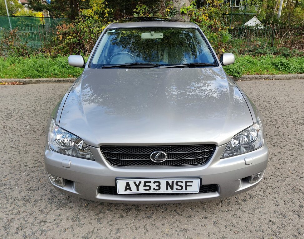 Lexus IS Saloon #2