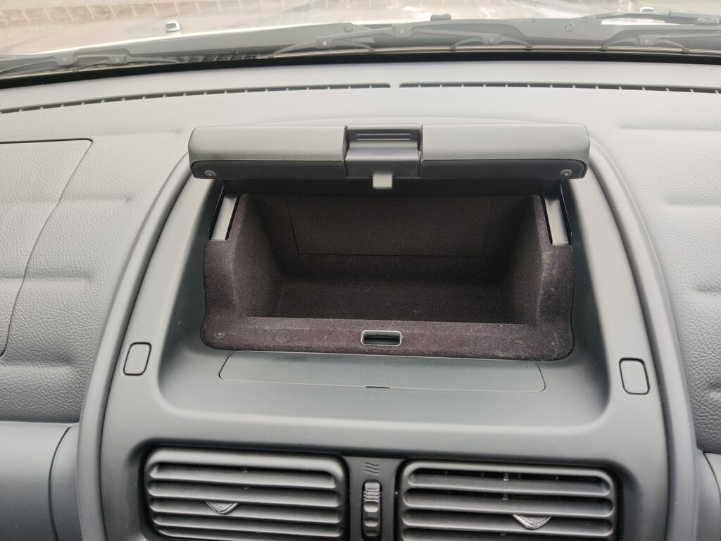 Lexus IS 300 3.0 Sportcross Silver #38