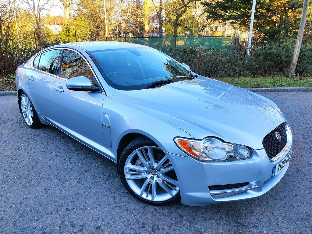 Jaguar XF Saloon 