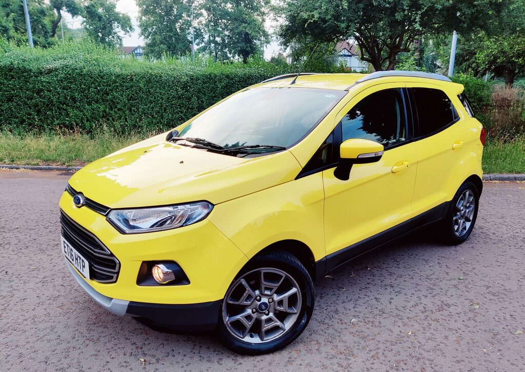 Ford Ecosport Hatchback  #3