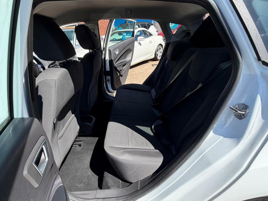 Ford Fiesta Hatchback 1.25 Style Euro 6 201616 YT16ZWA White #5