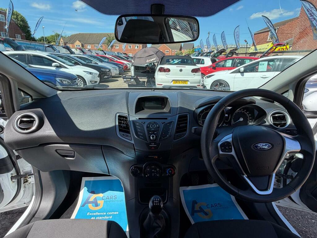 Ford Fiesta Hatchback 1.25 Style Euro 6 201616 YT16ZWA White #2