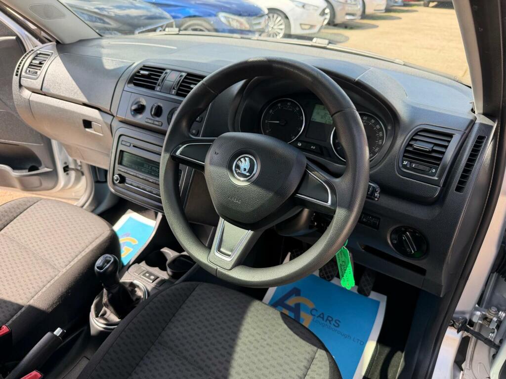 Skoda Roomster Mpv 1.2 Tsi Se Action Euro 5 201515 Silver #3