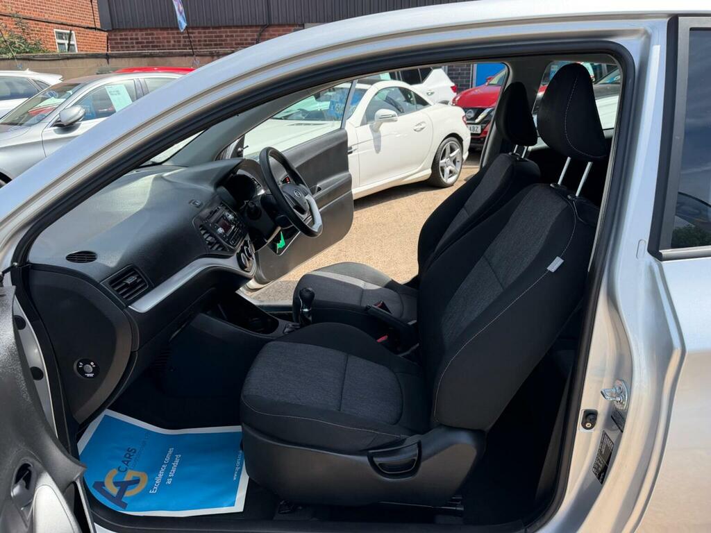 Kia Picanto Hatchback 1.0 1 Air Euro 5 201362 Silver #4