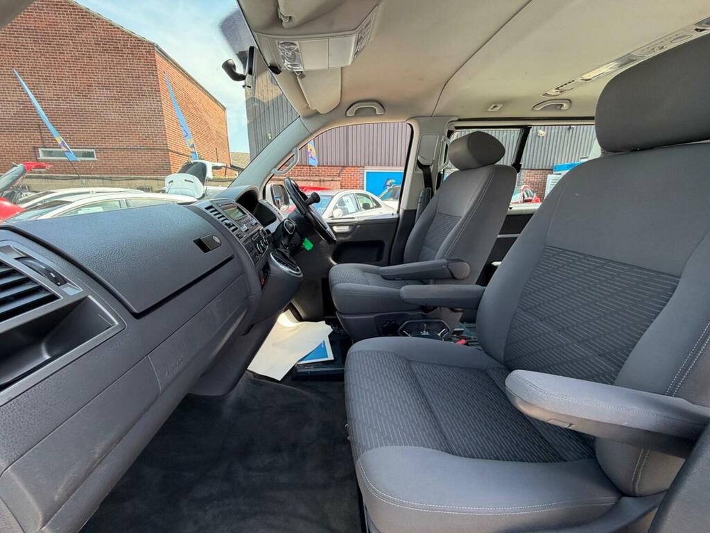 Volkswagen Caravelle 2L Edition 25 White #36