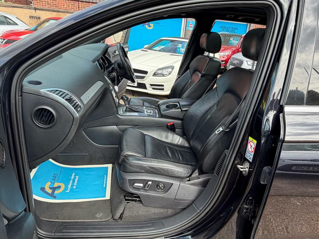 Audi Q7 Suv 3.0 Tdi V6 S Line Style Edition Tiptronic Quat YE14WFW Black #4