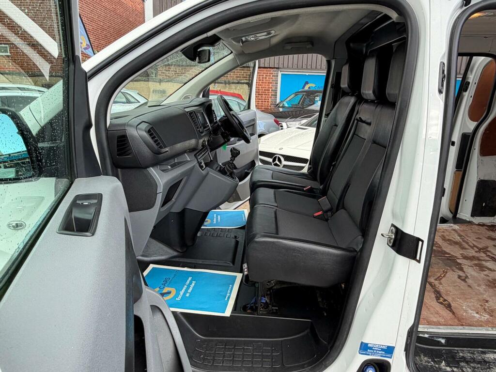 Vauxhall Vivaro Panel Van 1.5 Turbo D 2900 Sportive L2 H1 Euro 6 DV20NND White #4