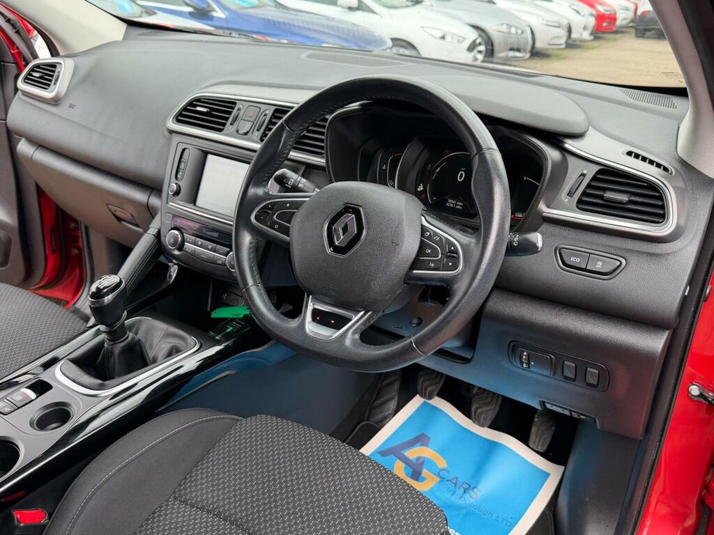 Renault Kadjar Suv 1.5 Dci Dynamique Nav Euro 6 Ss 20181 YC18ONX Red #3