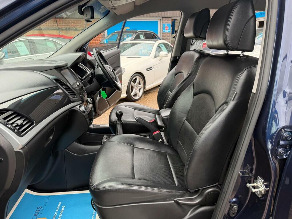 SsangYong Korando Elx White #76