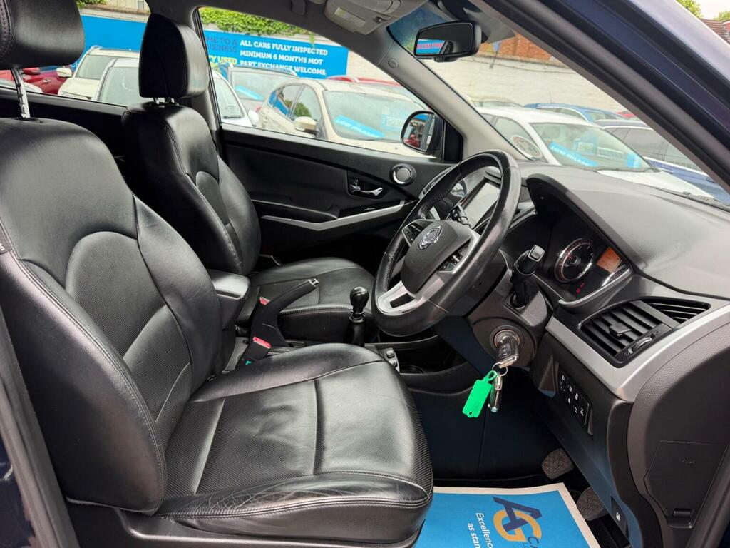 SsangYong Korando Elx White #117
