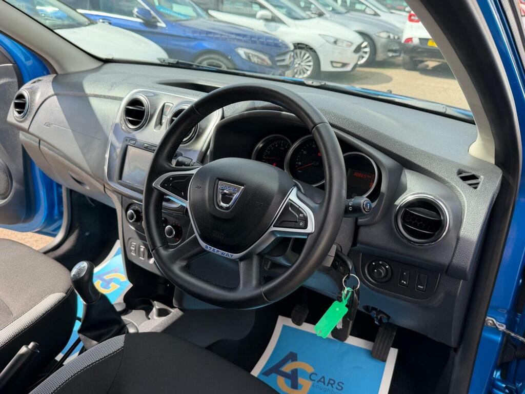 Dacia Sandero Stepway 0.9 Tce Laureate Euro 6 Ss Blue #3