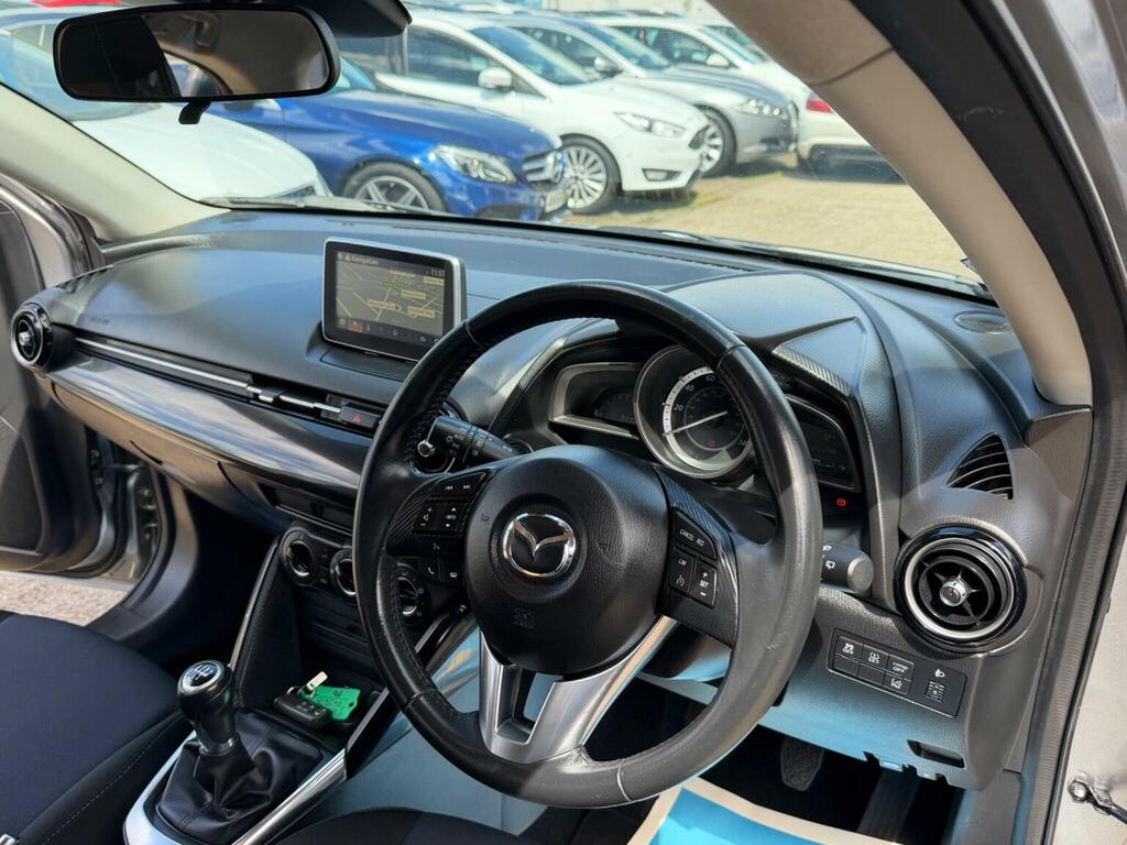 Mazda 2 Hatchback 1.5 Skyactiv-g Sports Launch Edition Eur NL15CMO Silver #3