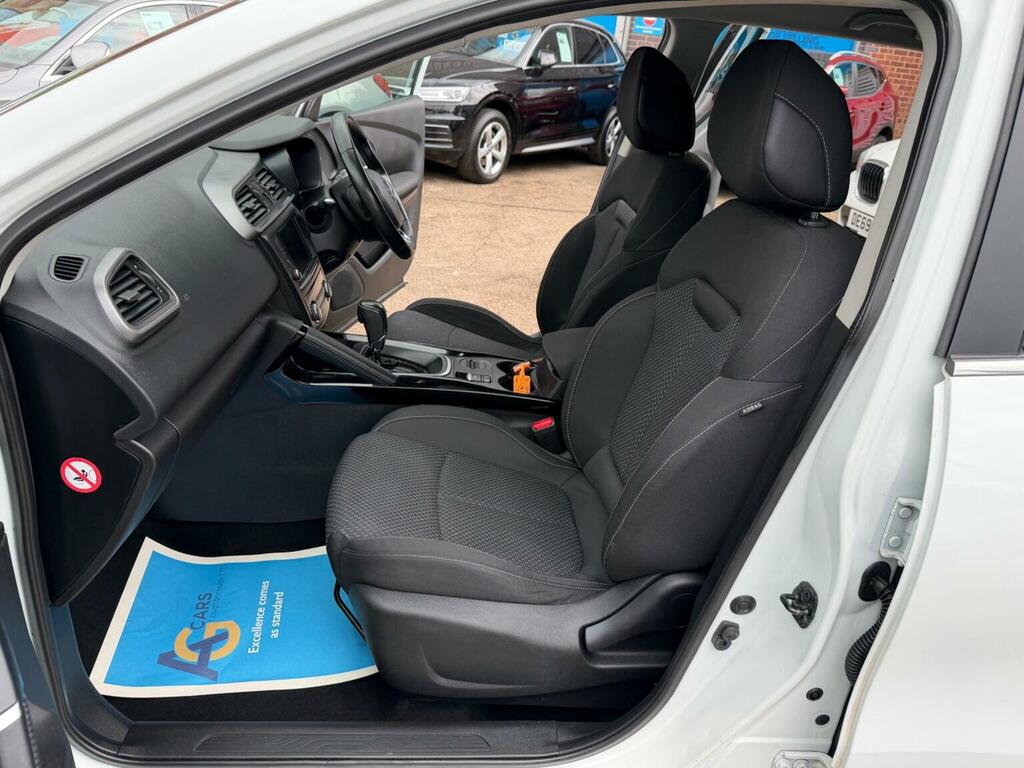 Renault Kadjar 1.5 Dci Dynamique Nav Edc Euro 6 Ss White #4