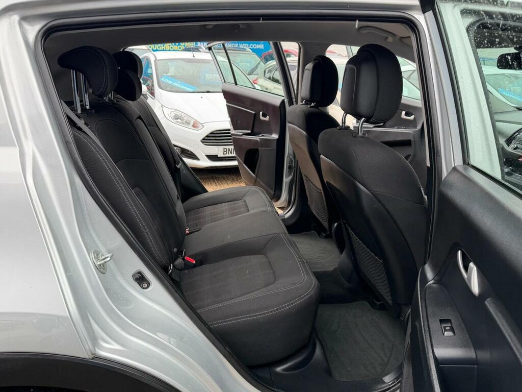 Kia Sportage First Edition Orange #32