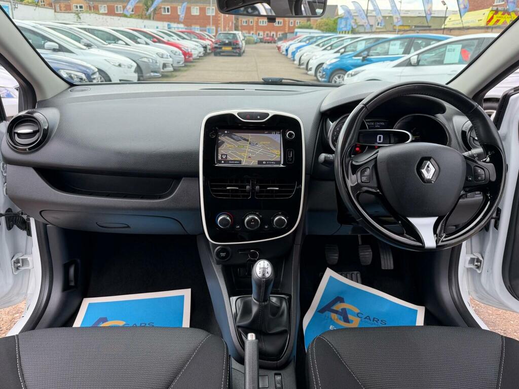 Renault Clio 1.2 16V Dynamique Nav Euro 6 White #2