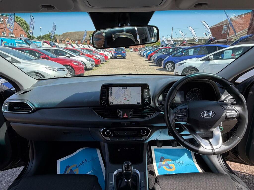 Hyundai I30 Hatchback 1.0 T-gdi Se Nav Euro 6 Ss 2020 Black #2