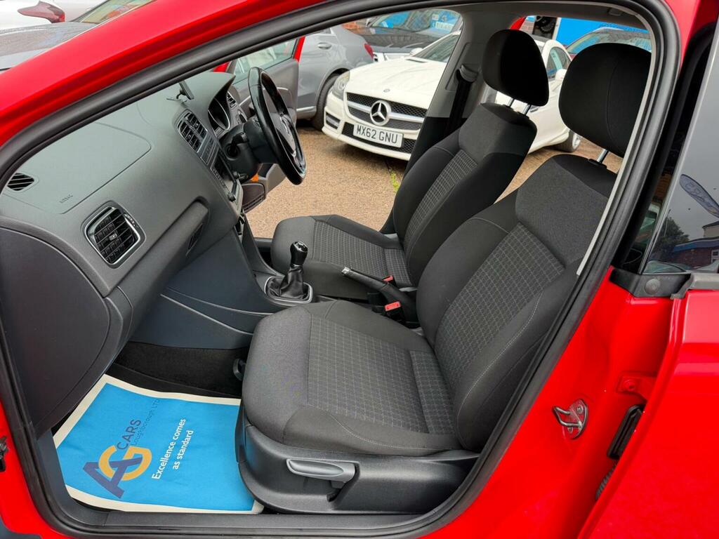 Volkswagen Polo Hatchback 1.2 Tsi Bluemotion Tech Se Euro 6 Ss YF65XRW Red #4