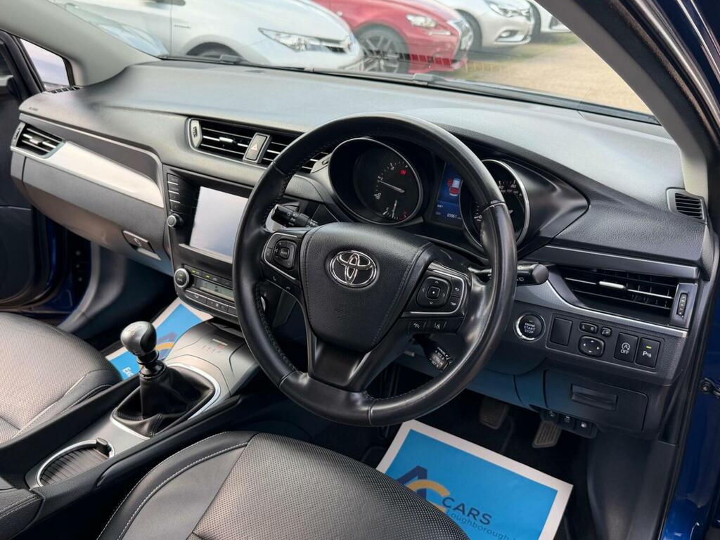 Toyota Avensis 1.6 D-4d Business Edition Plus Touring Sports Euro Blue #3