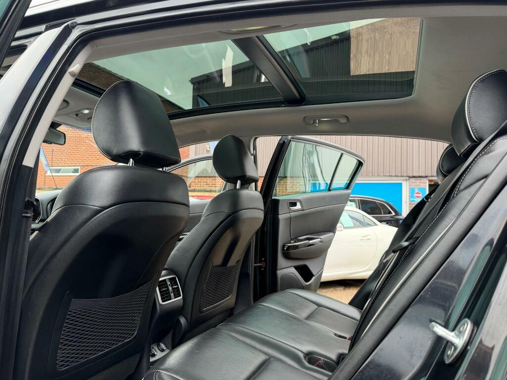 Kia Sportage 1.7 Crdi 4 Euro 6 Ss Black #6