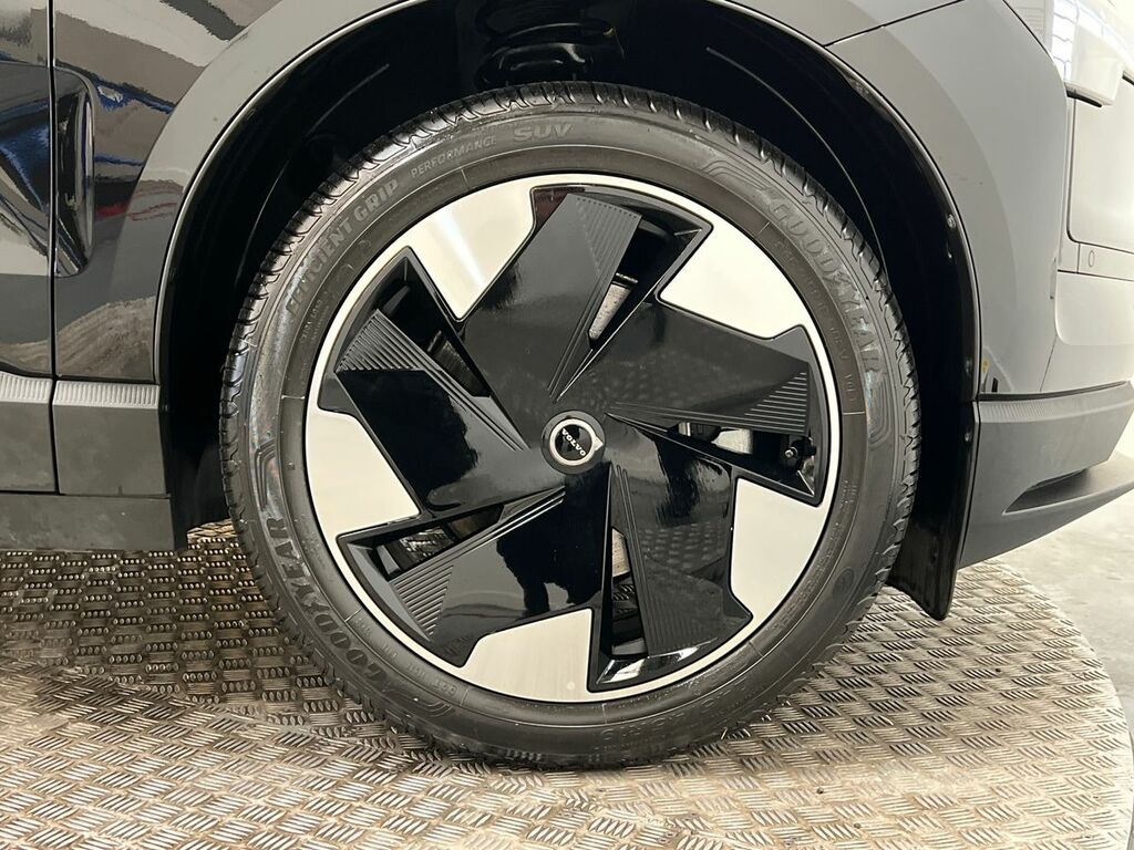 Volvo EX30 200Kw Sm Extended Range Plus 69Kwh  #9