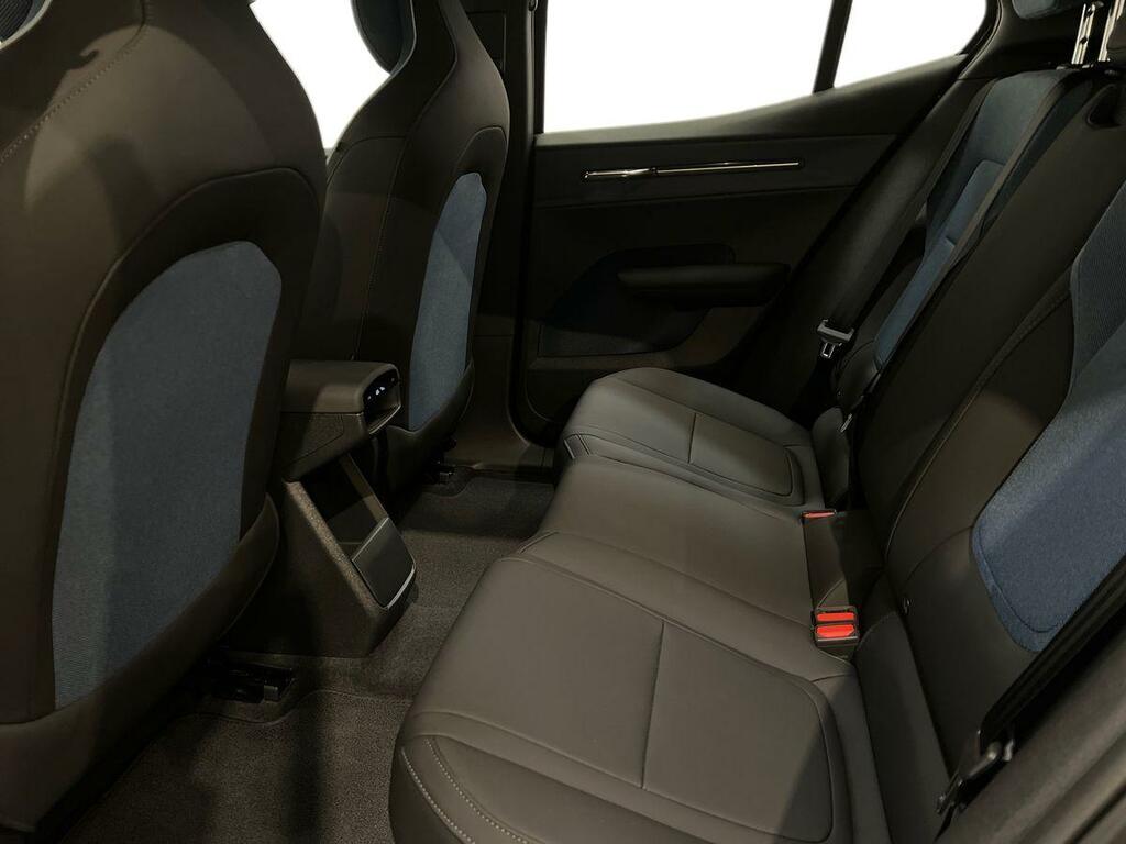 Volvo EX30 200Kw Sm Extended Range Plus 69Kwh  #6