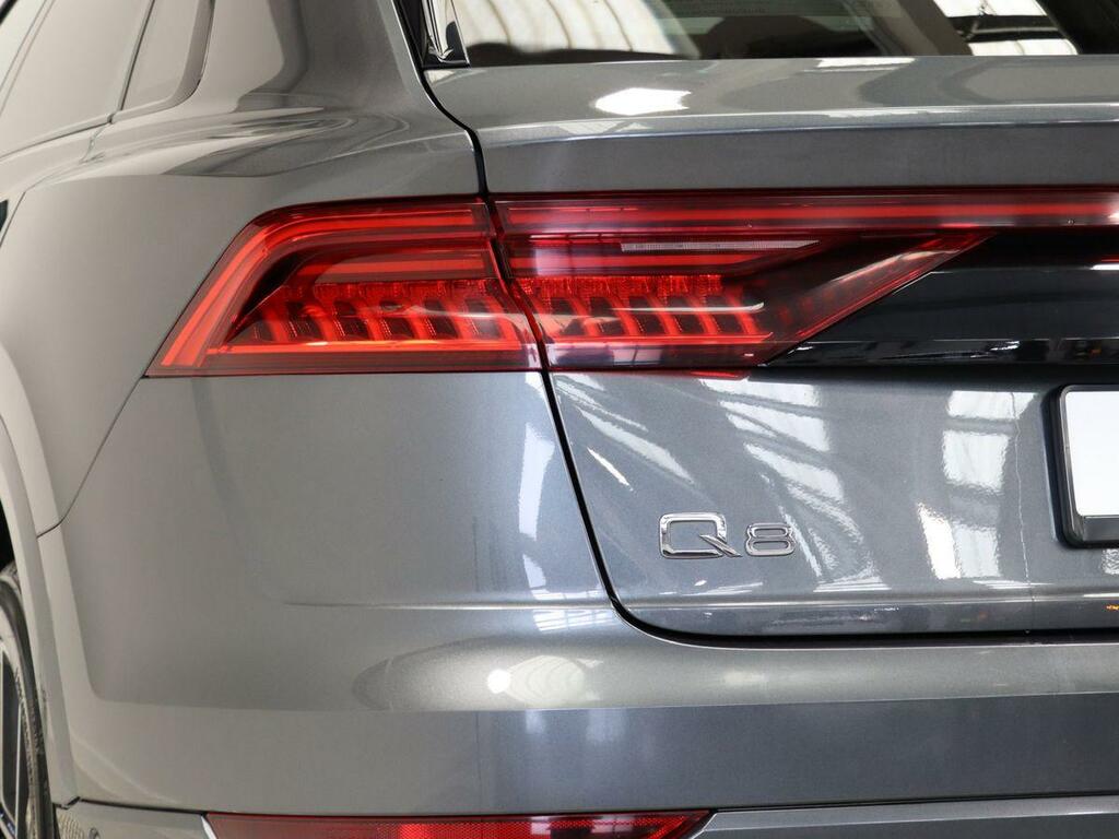 Audi Q8  Blue #18