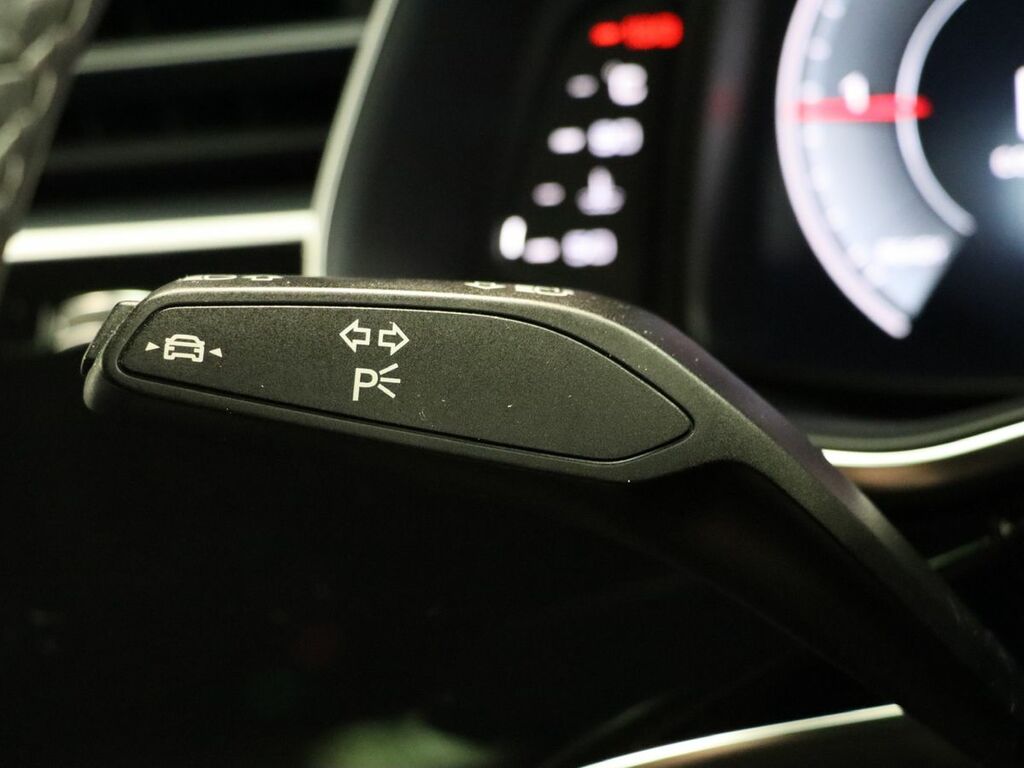 Audi Q8  Blue #31