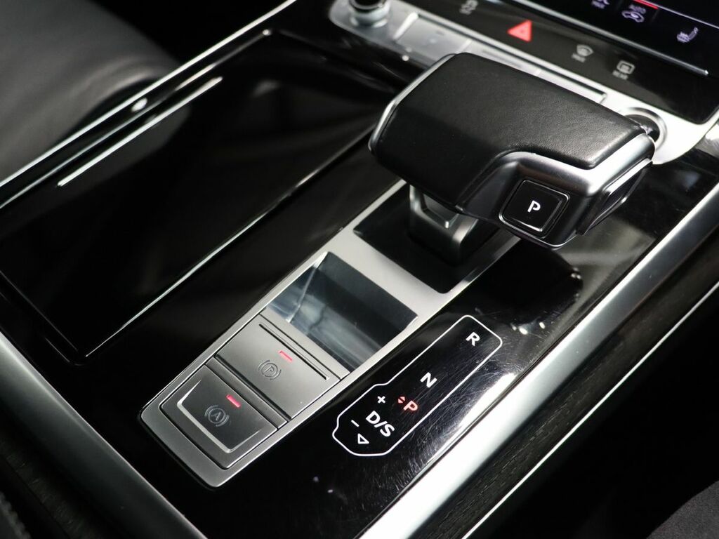 Audi Q8  Blue #49
