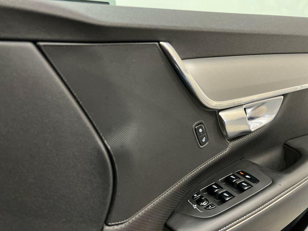 Volvo V90 D4 R-design Grey #19
