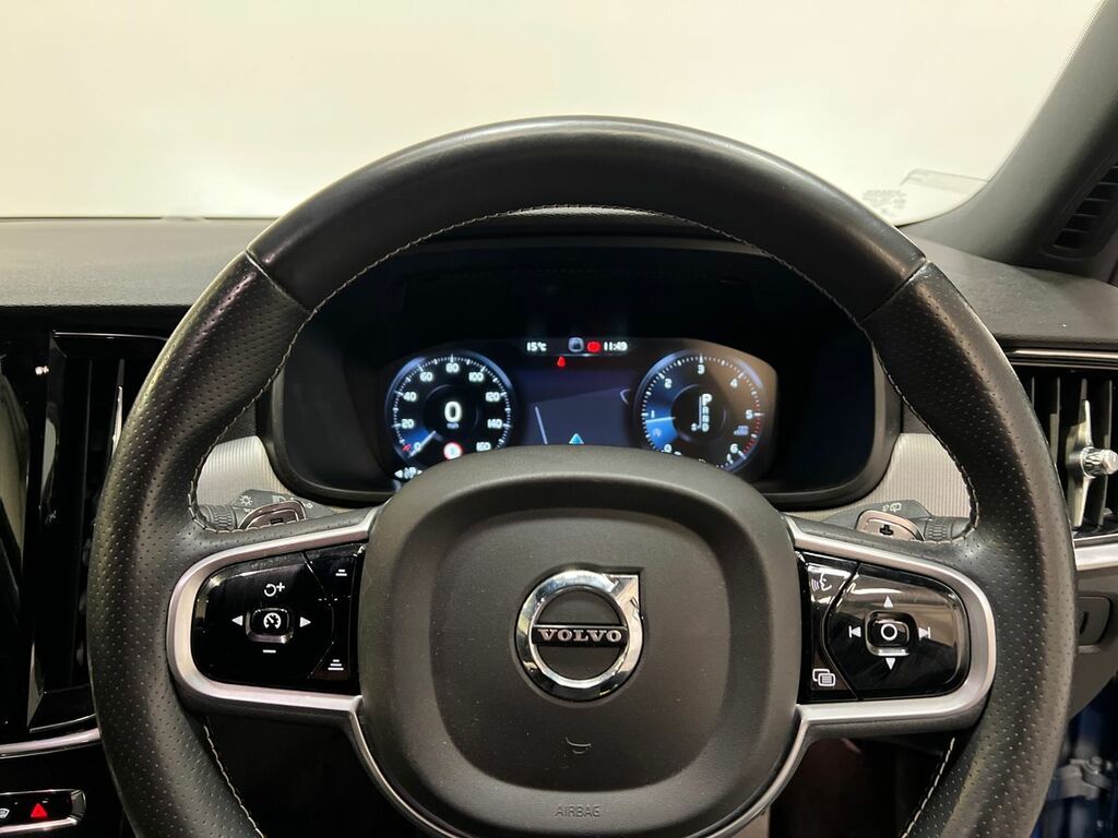 Volvo V90 D4 R-design Grey #27