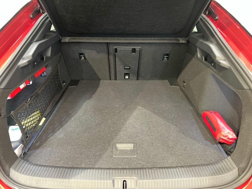 Volkswagen ID.7 Hatchback Pro S 86Kwh Match Plus Fastback Black #10