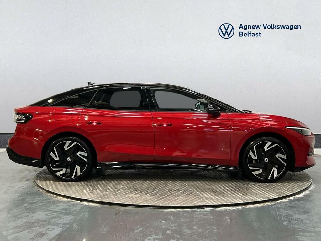 Volkswagen ID.7 Hatchback Pro S 86Kwh Match Plus Fastback Black #4