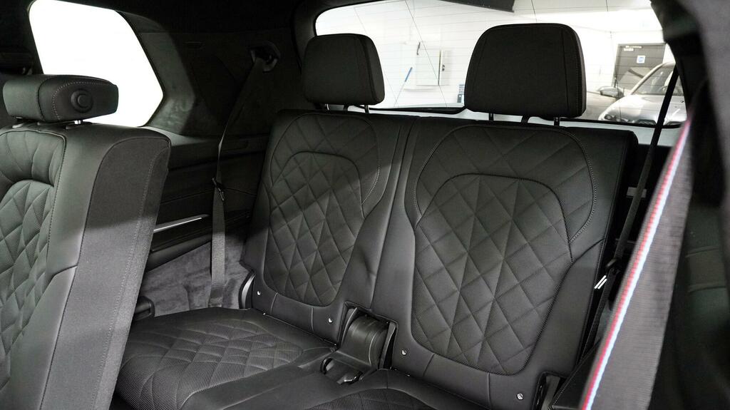 BMW X7 Xdrive40d Mht Excellence Step White #40