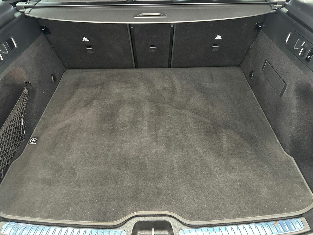 Mercedes-Benz GLC Class Glc 220 D 4Matic Amg Line Premium Plus Black #11