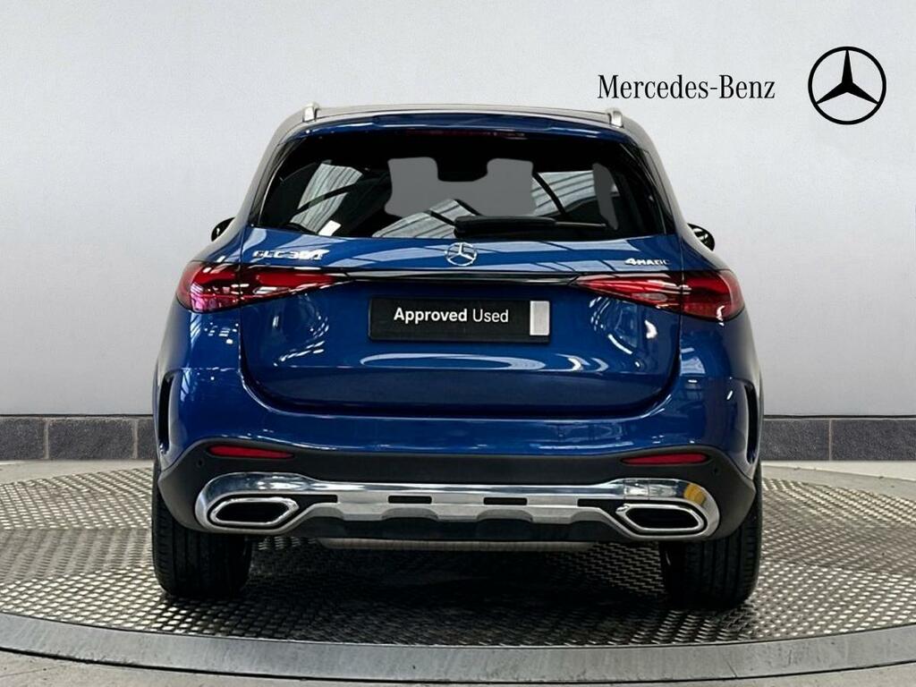 Mercedes-Benz GLC Class Glc 220 D 4Matic Amg Line Premium Plus Black #13