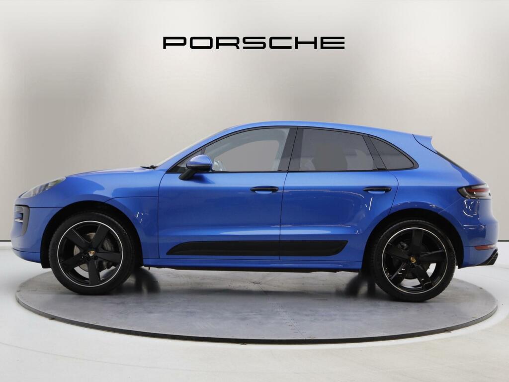 Porsche Macan 2.0T Suv Black #4