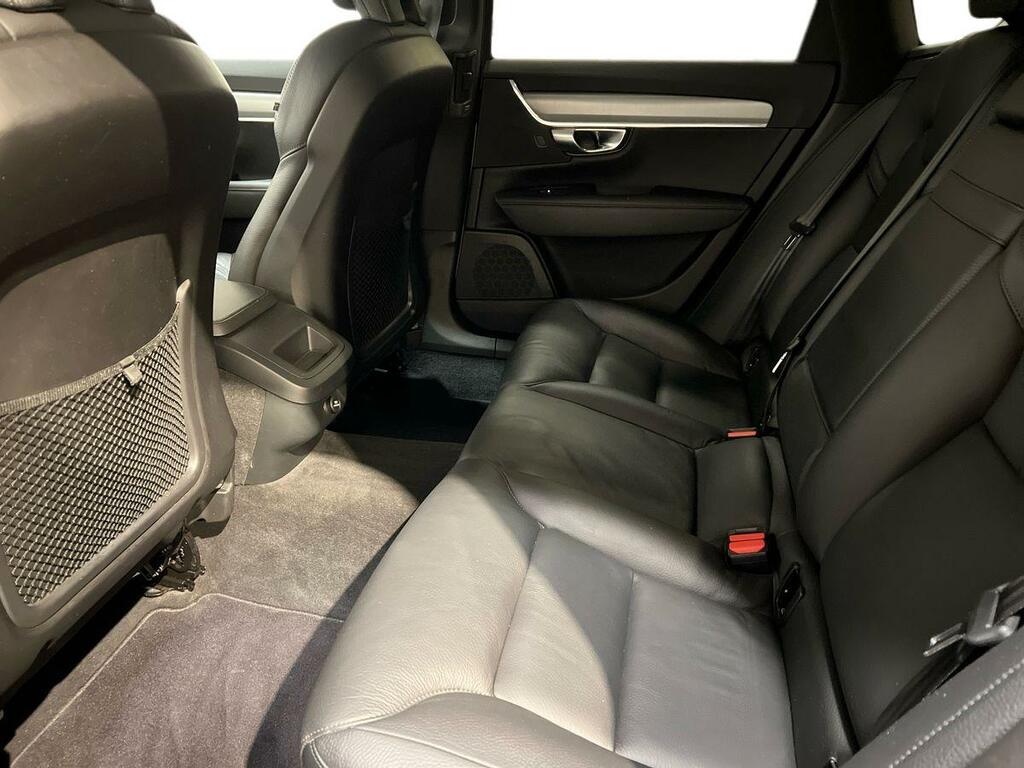 Volvo V90 T4 R-design Plus Black #6