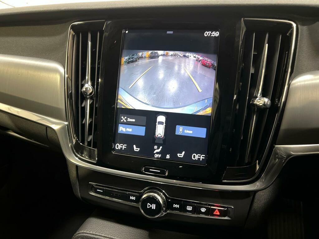 Volvo V90 T4 R-design Plus Black #15