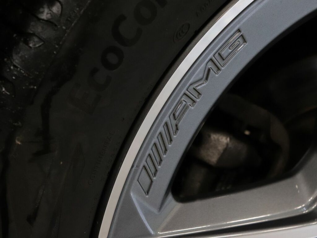 Mercedes-Benz GLA Class 200 Amg Line Premium Black #42