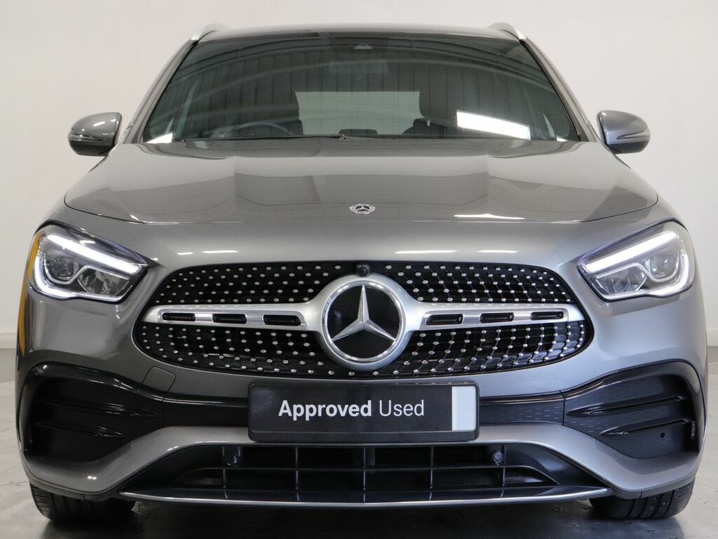 Mercedes-Benz GLA Class 200 Amg Line Premium Black #26