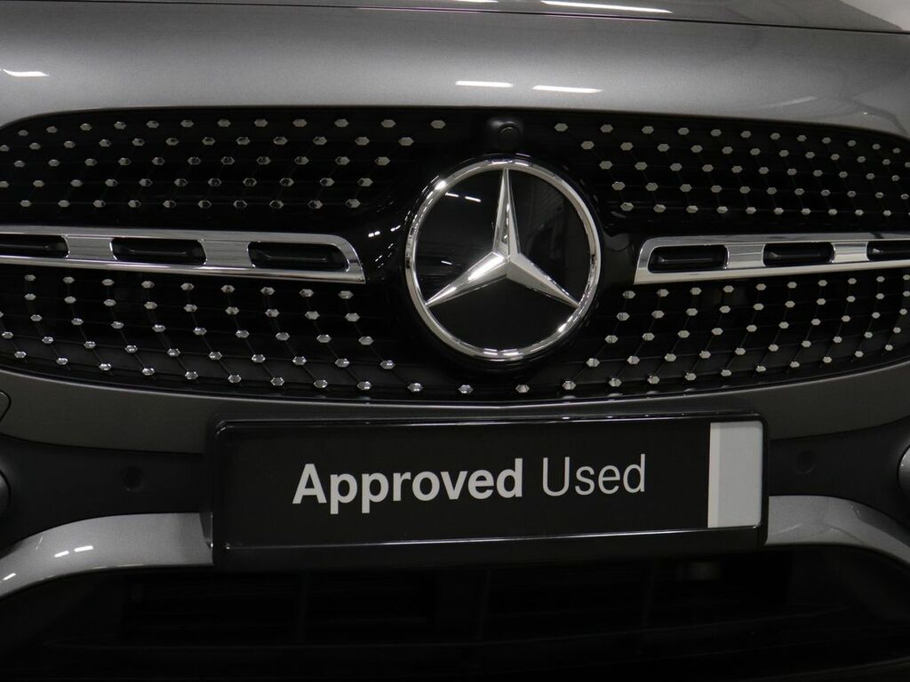 Mercedes-Benz GLA Class Amg Line Silver #34