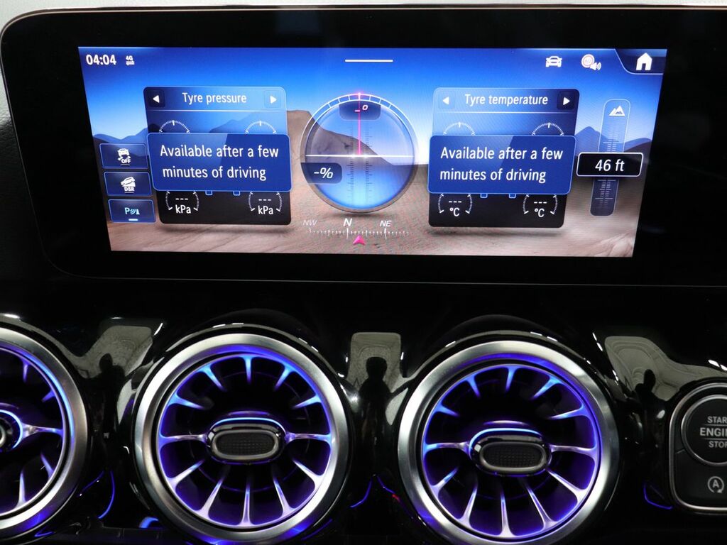 Mercedes-Benz GLA Class Amg Line Silver #20
